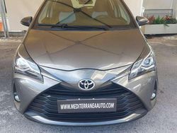 Platinum met. Usata 2019 Toyota Yaris Business Edition Tre volumi | 10.900 € (Buon prezzo)