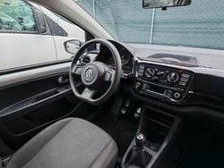 Grigio Usata 2016 VW up! Due volumi | 8200 € (Buon prezzo)