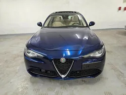 Blu Usata 2017 Alfa Romeo Giulia Business Tre volumi | 12.500 € (Ottimo prezzo)