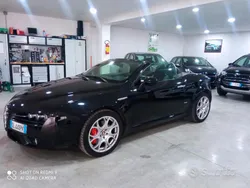 Nero Usata 2007 Alfa Romeo Spider Exclusive Cabrio | 13.800 € (Buon prezzo)