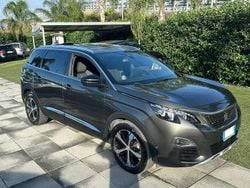 Grigio Usata 2019 Peugeot 5008 GT-line SUV | 15.300 € (Buon prezzo)