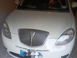 Bianco Usata 2010 Lancia Ypsilon Due volumi | 2800 € (Ottimo prezzo)