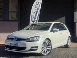Bianco Usata 2013 VW Golf VII Business Tre volumi | 8900 € (Buon prezzo)