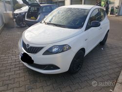 Bianco Usata 2022 Lancia Ypsilon Due volumi | 12.000 € (Buon prezzo)