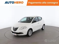 Bianco Usata 2015 Lancia Ypsilon Gold Due volumi | 7399 € (Buon prezzo)