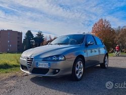 Grigio Usata 2007 Alfa Romeo 147 Progression Due volumi | 1800 € (Ottimo prezzo)