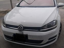 Bianco Usata 2017 VW Golf VII Highline Tre volumi | 11.000 € (Buon prezzo)