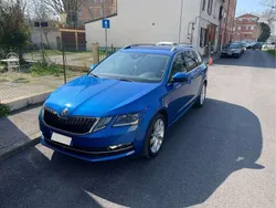 Blu/azzurro Usata 2019 Skoda Octavia G-TEC Style Station wagon | 13.000 € (Ottimo prezzo)