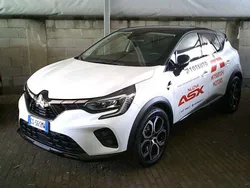 Bianco Usata 2024 Mitsubishi ASX Instyle SUV | 28.900 €