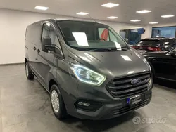 Grigio scuro Usata 2020 Ford Transit Custom Titanium Furgone | 15.800 € (Buon prezzo)