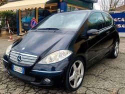Nero Usata 2007 Mercedes A200 Elegance Tre volumi | 2999 € (Ottimo prezzo)