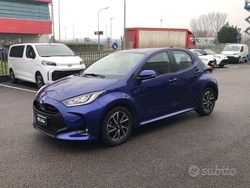 Blu Usata 2022 Toyota Yaris Trend Tre volumi | 14.900 € (Buon prezzo)