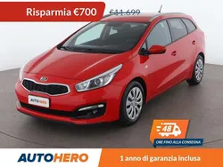 Rosso Usata 2016 Kia Ceed Active Tre volumi | 10.699 € (Buon prezzo)