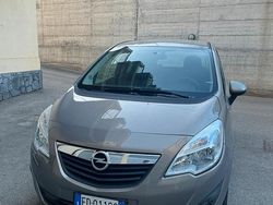 Usata 2011 Opel Meriva Monovolume | 4900 €