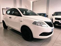Bianco Usata 2019 Lancia Ypsilon Due volumi | 10.300 € (Buon prezzo)