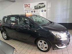 Nero Usata 2015 Opel Meriva Monovolume | 6500 € (Buon prezzo)