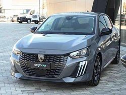 Grigio Usata 2024 Peugeot 208 Allure Due volumi | 14.900 € (Buon prezzo)