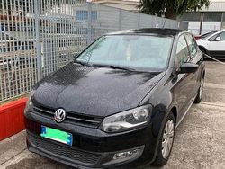 Nero Usata 2009 VW Polo Tre volumi | 2500 €