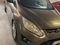 Usata 2012 Ford C-MAX Titanium Monovolume | 5700 € (Buon prezzo)