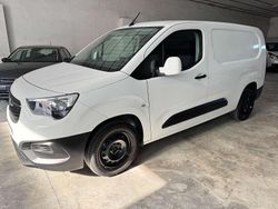 Bianco Usata 2020 Opel Combo Edition Monovolume | 13.000 € (Buon prezzo)
