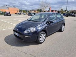Blu Usata 2014 Fiat Punto Tre volumi | 3800 € (Ottimo prezzo)