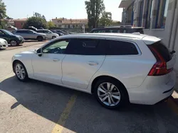 Valkoinen Käytetty 2018 Volvo V60 Business Edition Farmari | 17.900 € (Perustarjous)