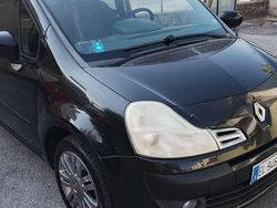 Usata 2012 Renault Grand Modus Monovolume | 4500 € (Buon prezzo)