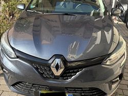 Grigio Usata 2020 Renault Clio V Tre volumi | 10.500 € (Buon prezzo)