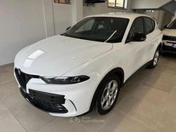 Bianco(met.) Usata 2022 Alfa Romeo Tonale Sprint SUV | 26.500 € (Ottimo prezzo)