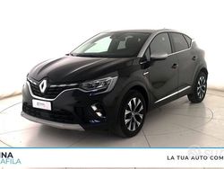 Nero tetto grigio chiaro Usata 2024 Renault Captur Techno SUV | 15.400 € (Super prezzo)