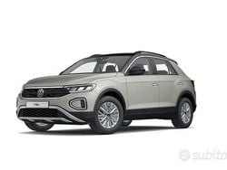 Bianco Nuova 2025 VW T-Roc Life SUV | 30.900 € (Buon prezzo)