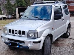 Grigio Usata 2005 Suzuki Jimny SUV | 7500 € (Buon prezzo)