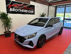Azzurro Usata 2024 Hyundai i20 N Performance Tre volumi | 29.490 € (Cara)