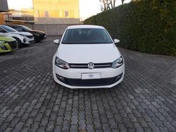 Bianco Usata 2013 VW Polo Comfortline Tre volumi | 8500 € (Cara)