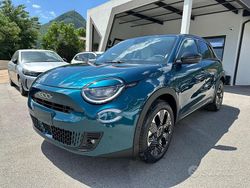 Sabbia metallizzato Usata 2024 Fiat 600 La Prima SUV | 26.900 € (Cara)