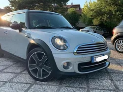 Bianco Usata 2012 Mini Cooper Clubman Station wagon | 7500 € (Buon prezzo)