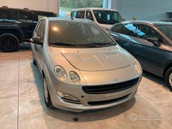 Nessuno(met.) Usata 2006 Smart ForFour Passion Due volumi | 2800 € (Cara)