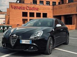 Usata 2011 Alfa Romeo Giulietta Quadrifoglio Due volumi | 10.990 € (Buon prezzo)