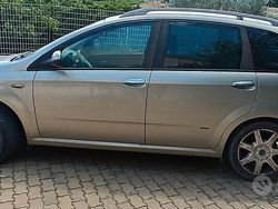 Grigio Usata 2005 Fiat Croma Tre volumi | 1499 € (Molto cara)