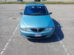Usata 2001 Lancia Ypsilon Due volumi | 1950 € (Buon prezzo)