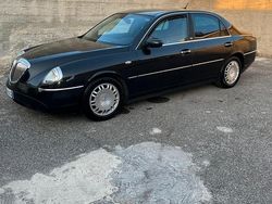 Usata 2007 Lancia Thesis Tre volumi | 5000 €