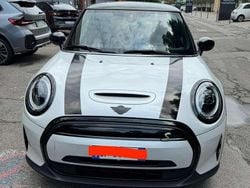 Bianco Usata 2023 Mini Cooper SE Due volumi | 22.000 € (Buon prezzo)