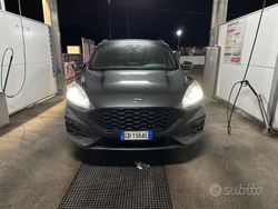 Grigio Usata 2020 Ford Kuga SUV | 23.000 € (Molto cara)