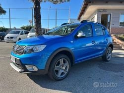 Blu Usata 2017 Dacia Sandero Stepway Tre volumi | 9000 € (Buon prezzo)