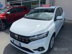 Bianco Usata 2022 Dacia Sandero Expression Due volumi | 12.000 € (Buon prezzo)