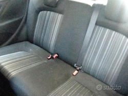 Rosso Usata 2011 Fiat Punto Evo Due volumi | 2500 € (Ottimo prezzo)