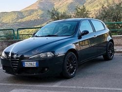 Nero Usata 2006 Alfa Romeo 147 Due volumi | 850 € (Ottimo prezzo)