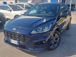 Blu blazer Usata 2022 Ford Kuga ST-Line SUV | 23.000 € (Buon prezzo)