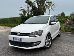 Usata 2011 VW Polo Due volumi | 3000 € (Buon prezzo)