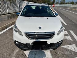 Bianco Usata 2014 Peugeot 2008 SUV | 8500 € (Molto cara)
